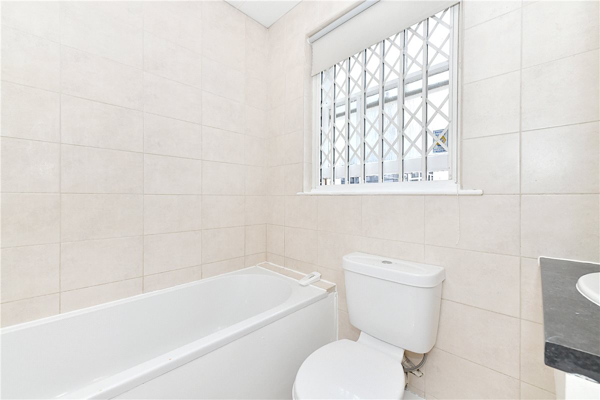 2 bedroom Flat, Bruton Street, Mayfair, W1J - Available, Image 5