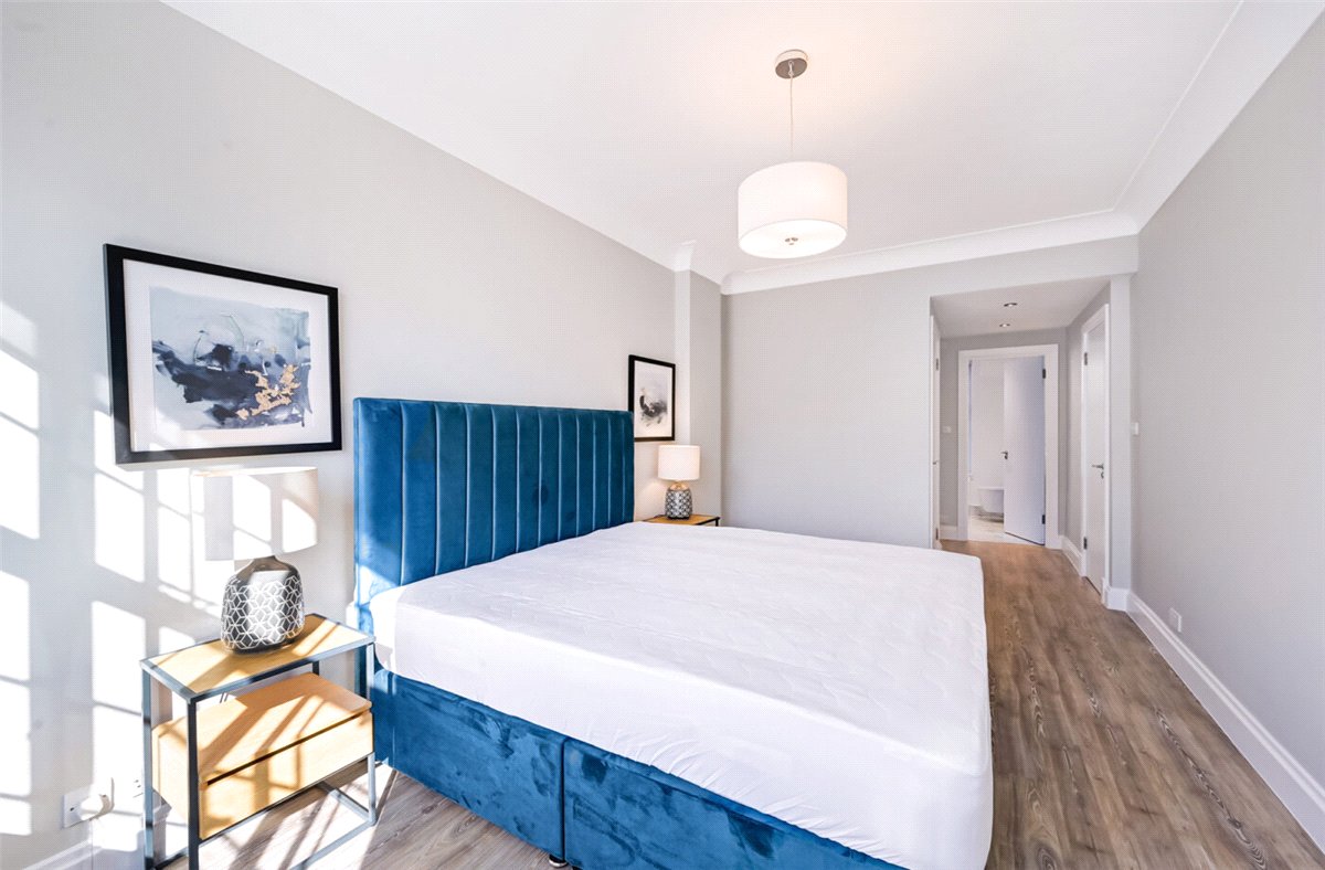 2 bedroom Flat, Stafford Court, Kensington High Street, W8 - Available, Image 4