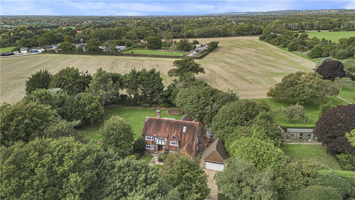 7 bedroom House, Tye Lane, Walberton, BN18 - Available, Image 30