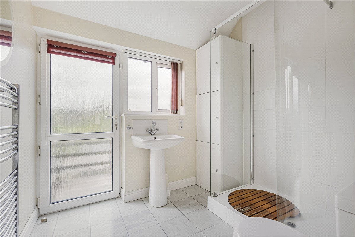 4 bedroom House, The Garth, Yarnton, OX5 - Available, Image 8