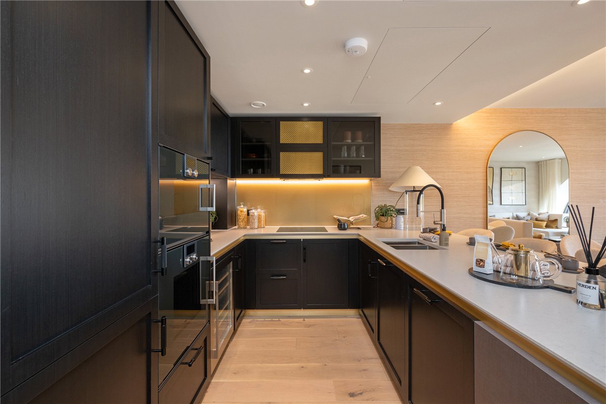 4 bedroom Flat, Waterfront Drive, Chelsea Waterfront, SW10 - Available, Image 7