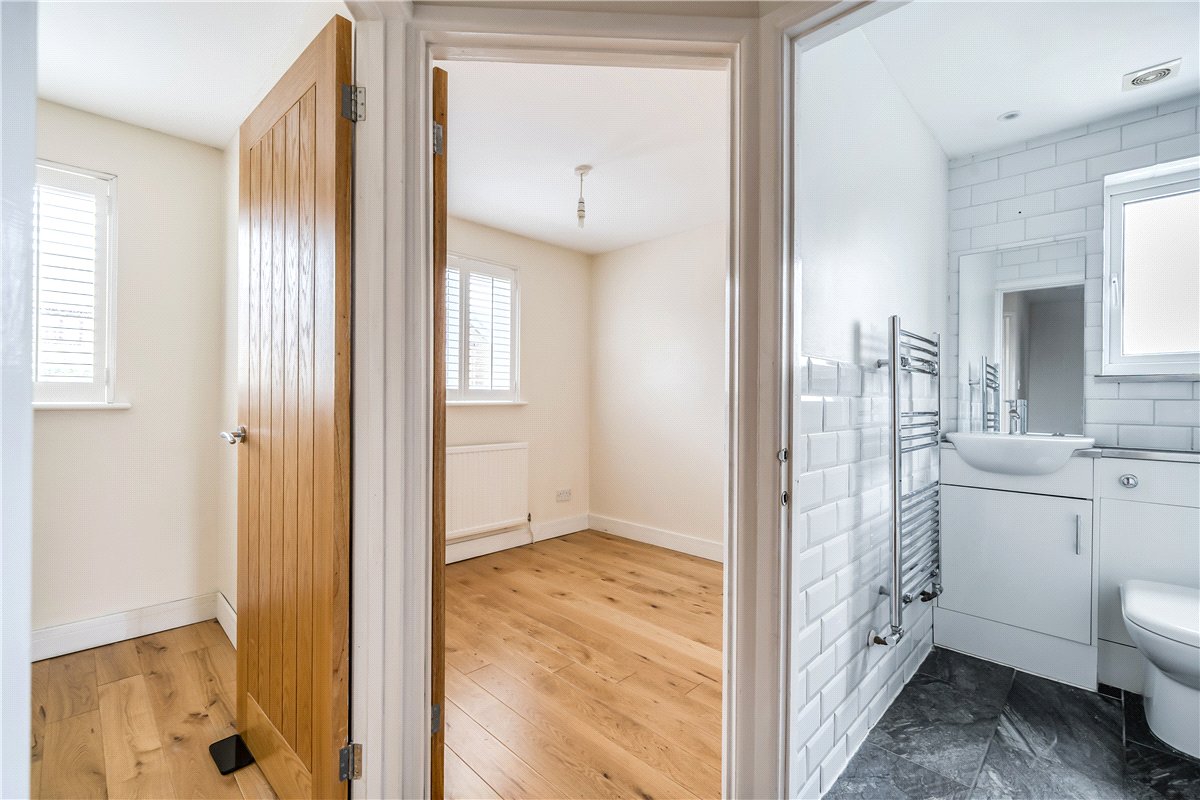 3 bedroom House, Huddlestone, Colerne, SN14 - , Image 8