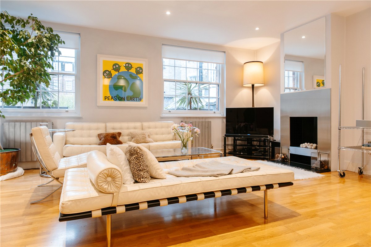 2 bedroom House, Woodstock Mews, London, W1G - Available, Image 4