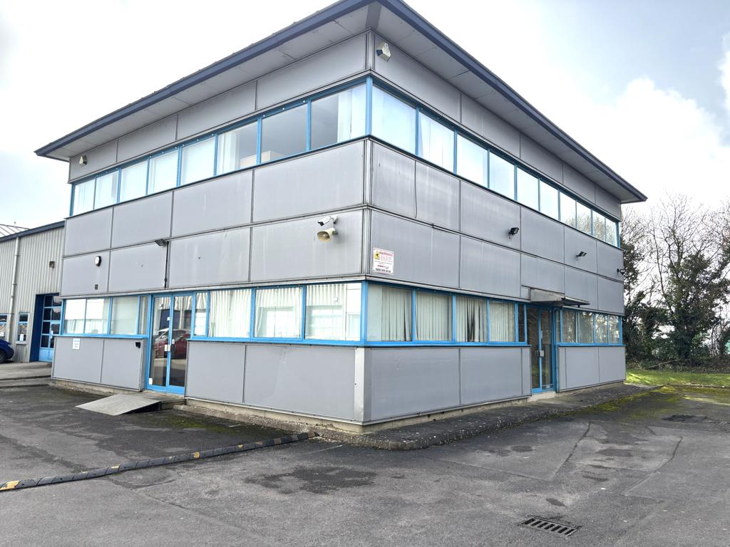 1788 to 3674 Sq Ft, Vincients Road, Chippenham, SN14 - Available