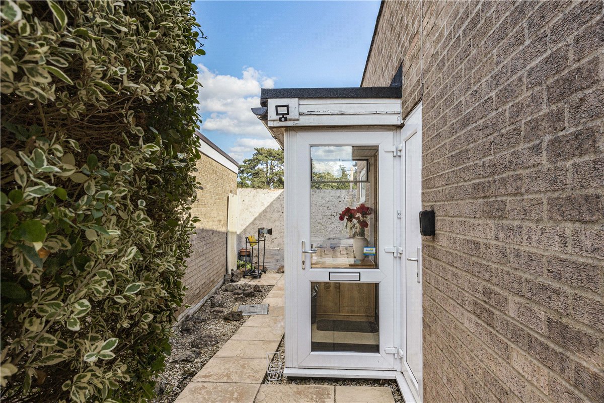 3 bedroom Bungalow, Foxton Close, Oxford, OX2 - Sold, Image 15