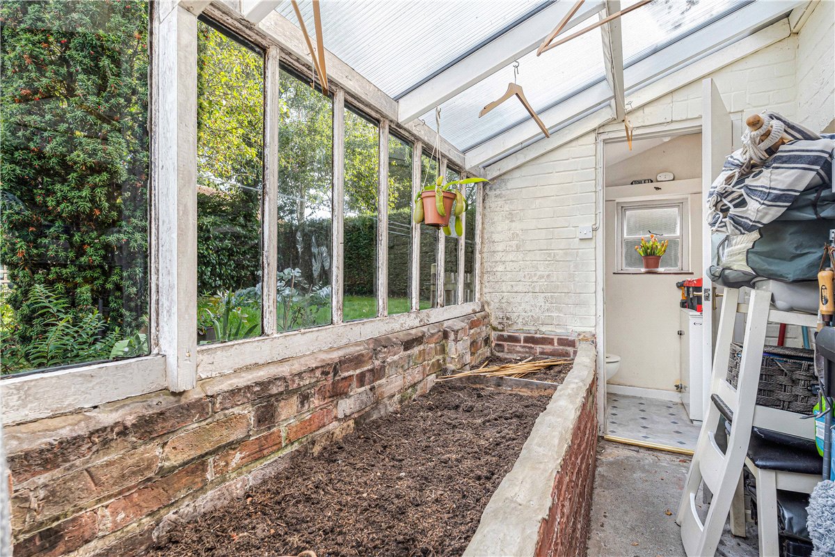 3 bedroom House, East Kennett, Marlborough, SN8 - Available, Image 6
