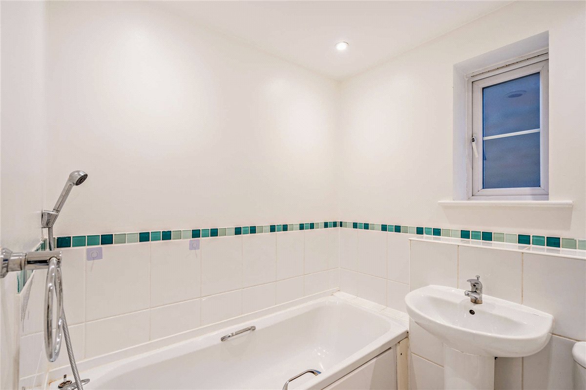 2 bedroom House, Redfinch Mews, Thatcham, RG19 - Sold, Image 4