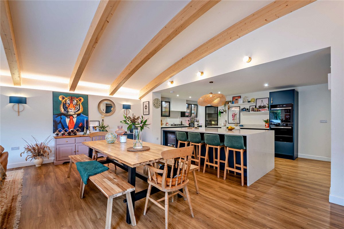 5 bedroom House, Kendrick Road, Newbury, RG14 - Available, Image 3