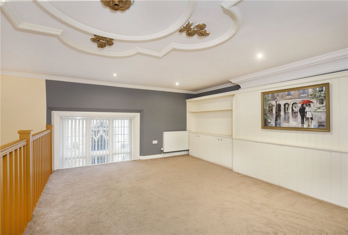 2 bedroom Maisonette, Churchside, Howden, DN14 - , Image 1