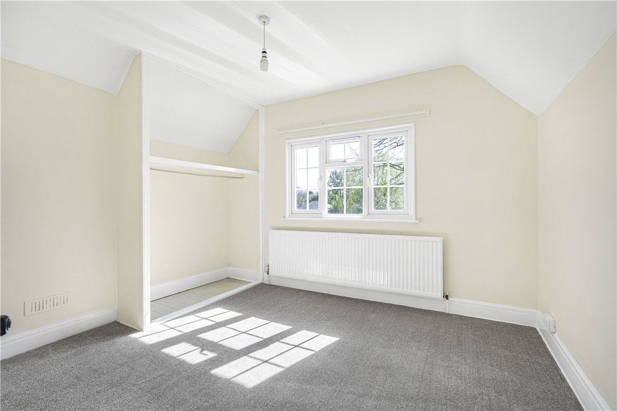 4 bedroom House, The Rise, Islip, OX5 - , Image 11
