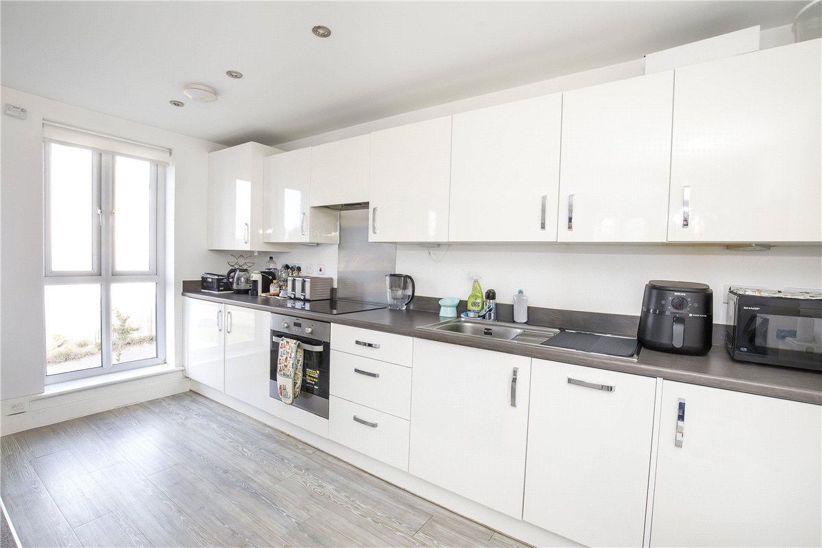 2 bedroom Flat, Hawes Way, Waverley, S60 - , Image 1