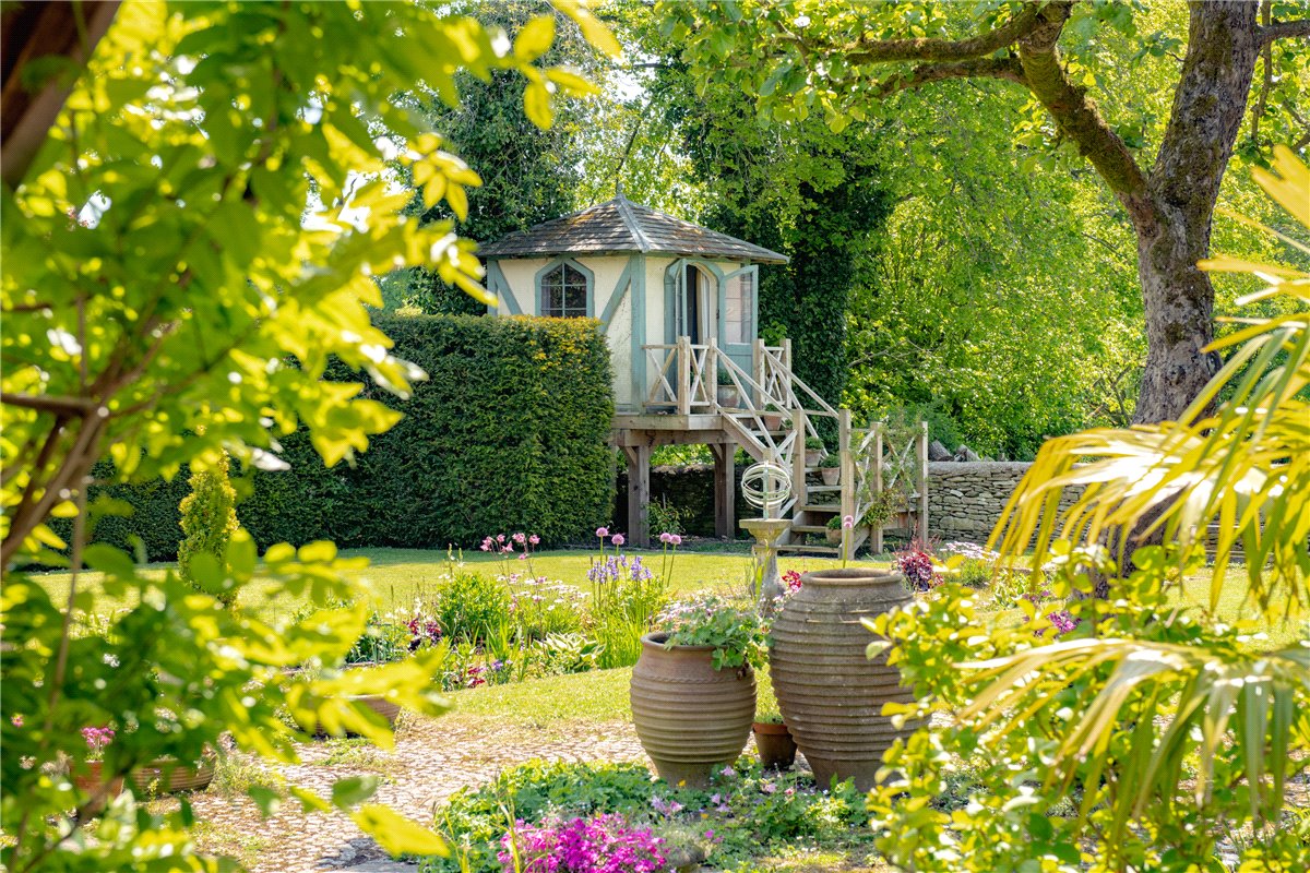 5 bedroom House, Church Road, Biddestone, SN14 - Available, Image 17