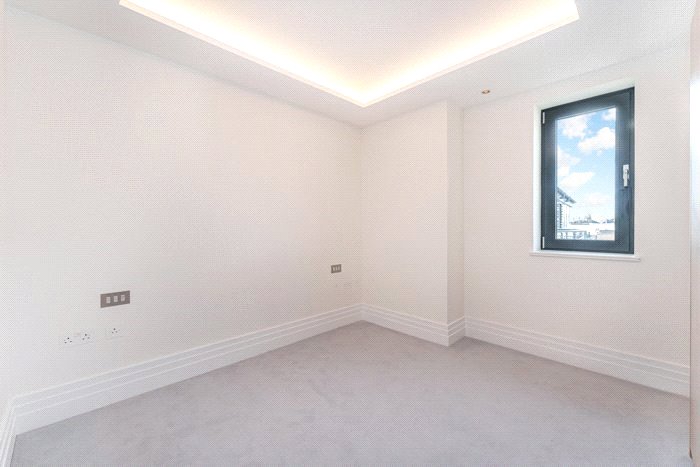 2 bedroom Flat, Kensington Gardens Square, Bayswater, W2 - Available, Image 4