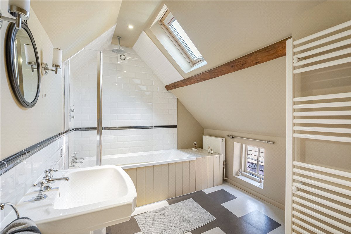 4 bedroom House, Silverless Street, Marlborough, SN8 - Available, Image 19
