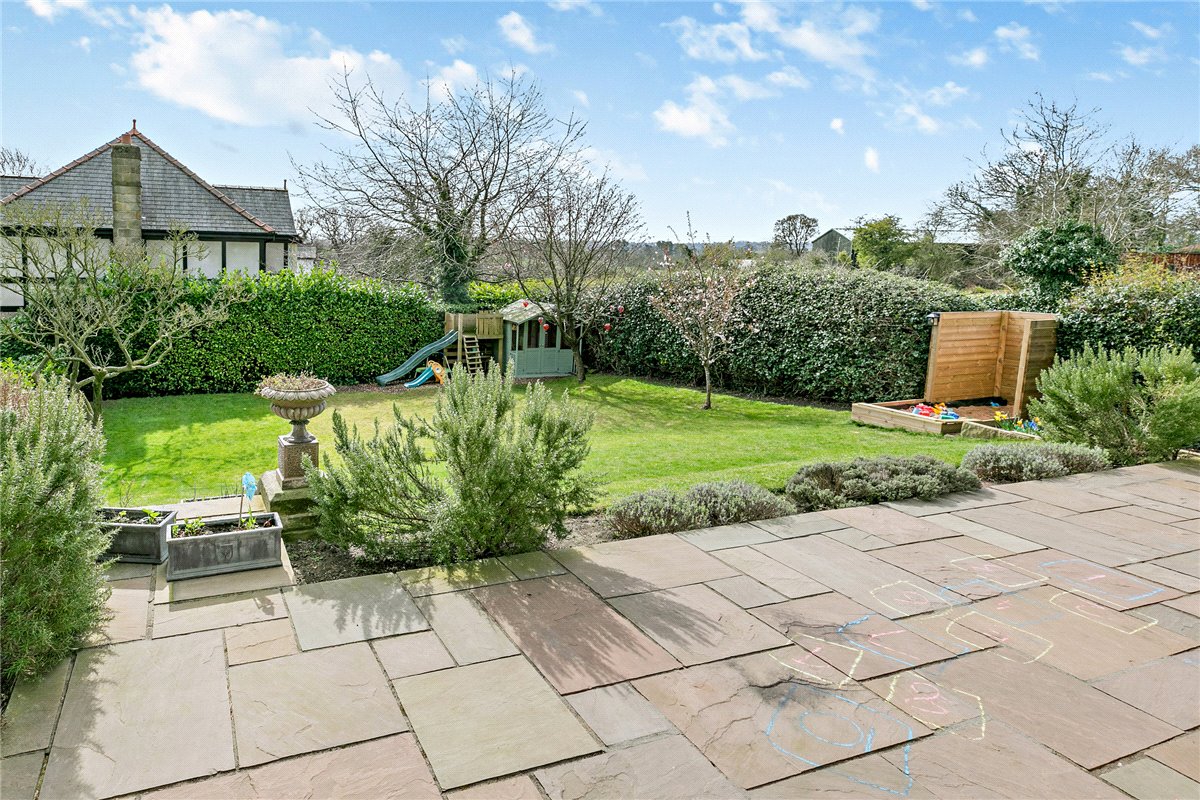 6 bedroom House, Crag Lane, Huby, LS17 - Sold, Image 18