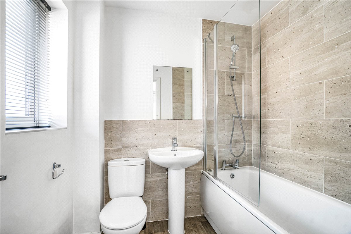 2 bedroom Flat, Vaynol Way, Whitehouse, MK8 - Available, Image 6