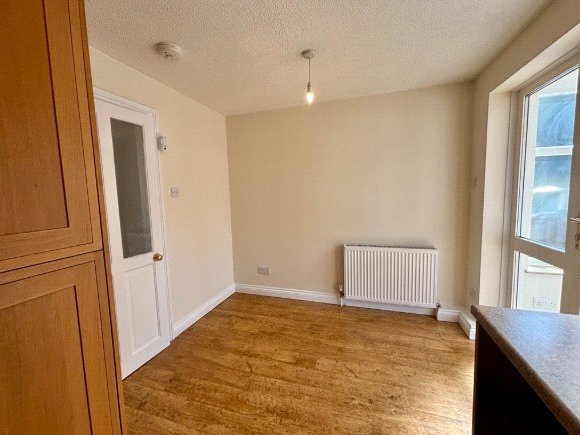 3 bedroom House, Westerton Drive, Bramley, S66 - Available, Image 6