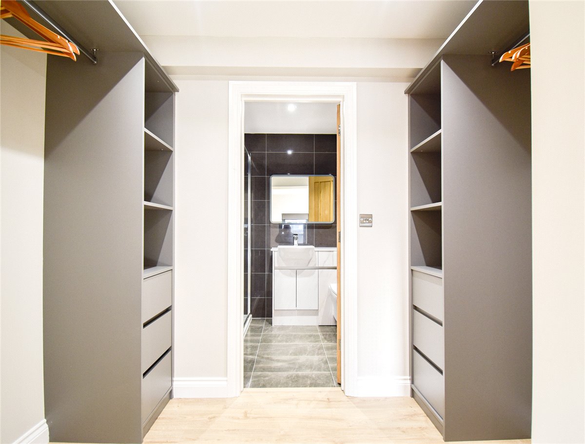 2 bedroom Flat, High Street, Cottenham, CB24 - Available, Image 7