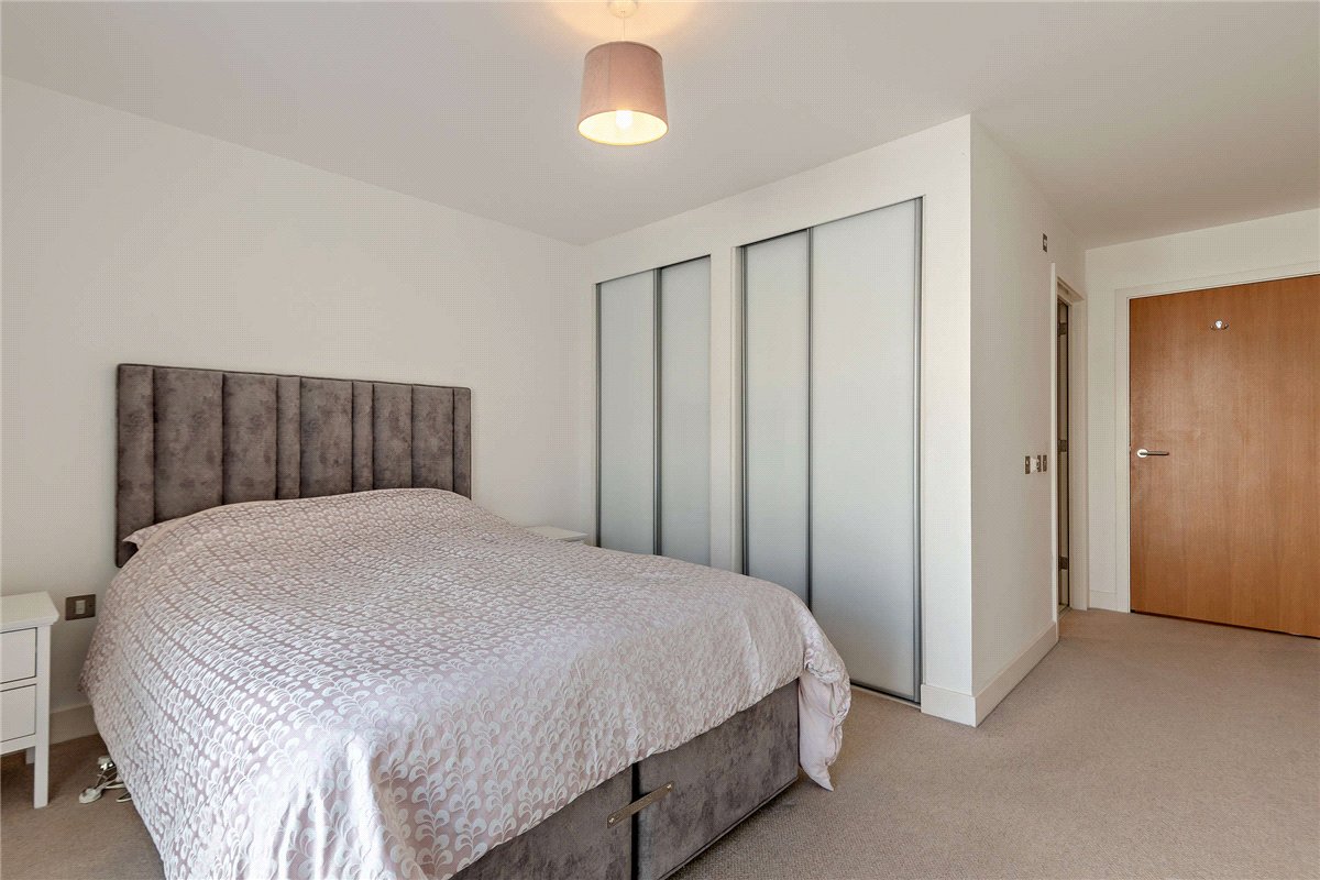 2 bedroom Flat, Baily, Park Way, RG14 - Available, Image 10