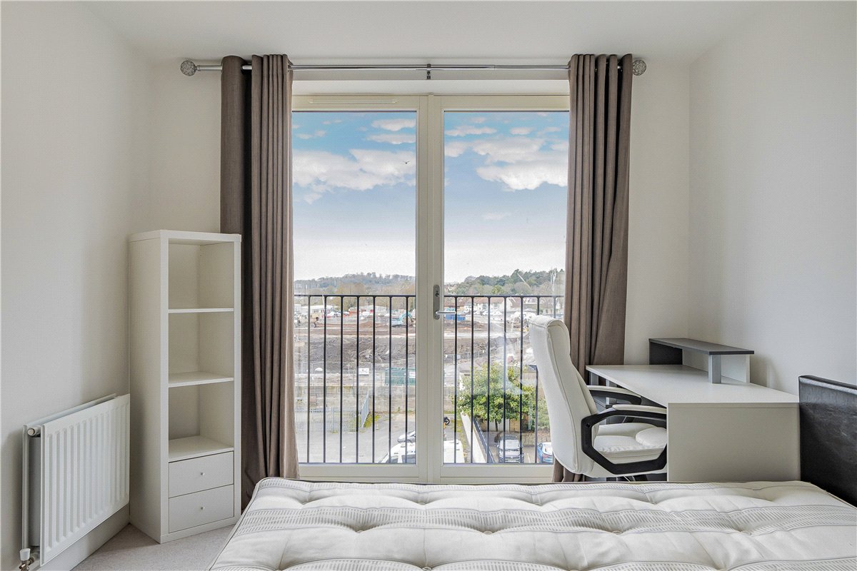2 bedroom Flat, Midland Road, Bath, BA2 - Sold, Image 7