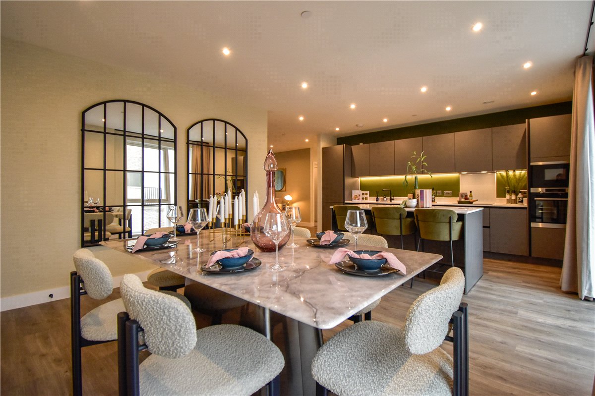 2 bedroom Flat, Knights Park, Eddington, CB3 - Available, Image 2