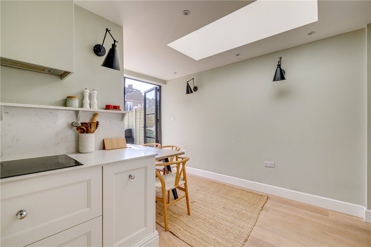 2 bedroom Flat, Trentham Street, London, SW18 - Sold STC, Image 14