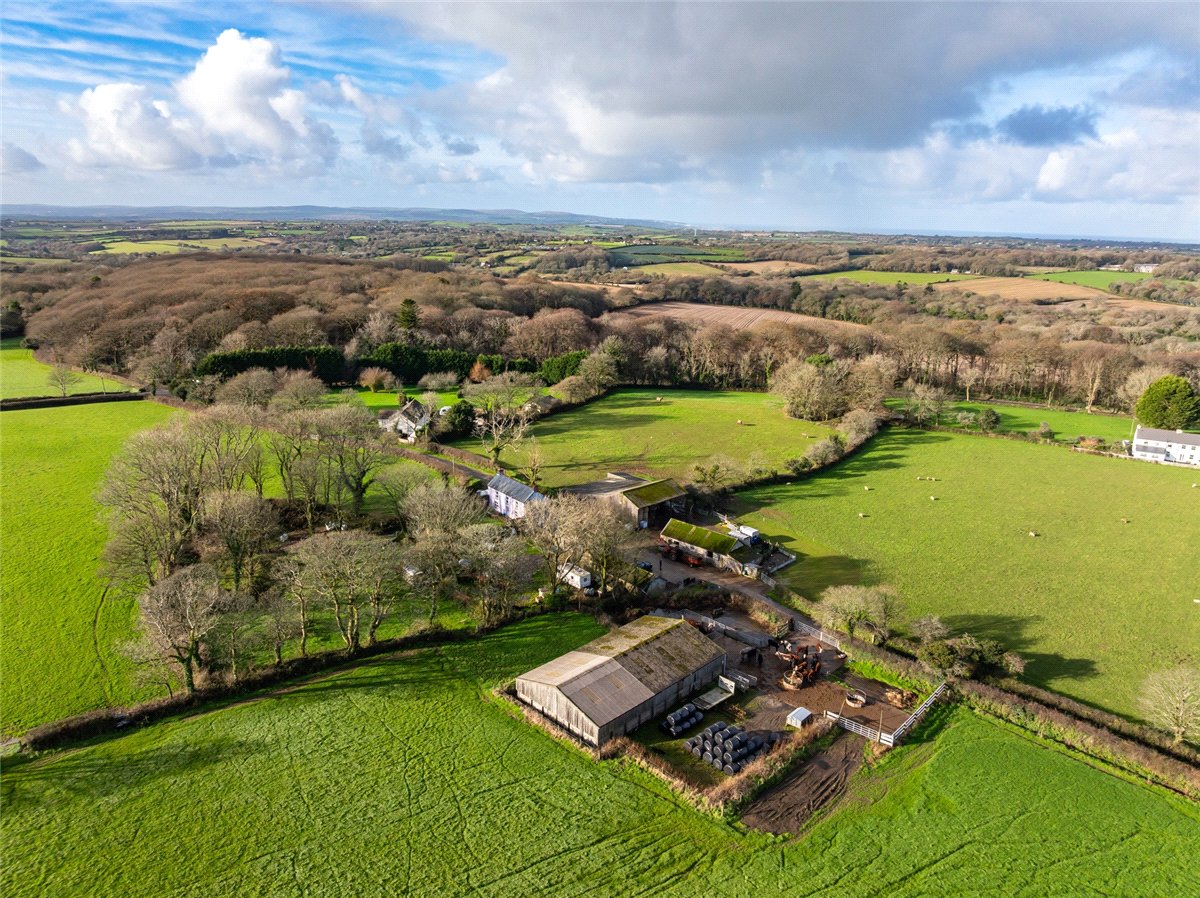 105.02  Farm, Praze, Camborne, TR14 - Under Offer