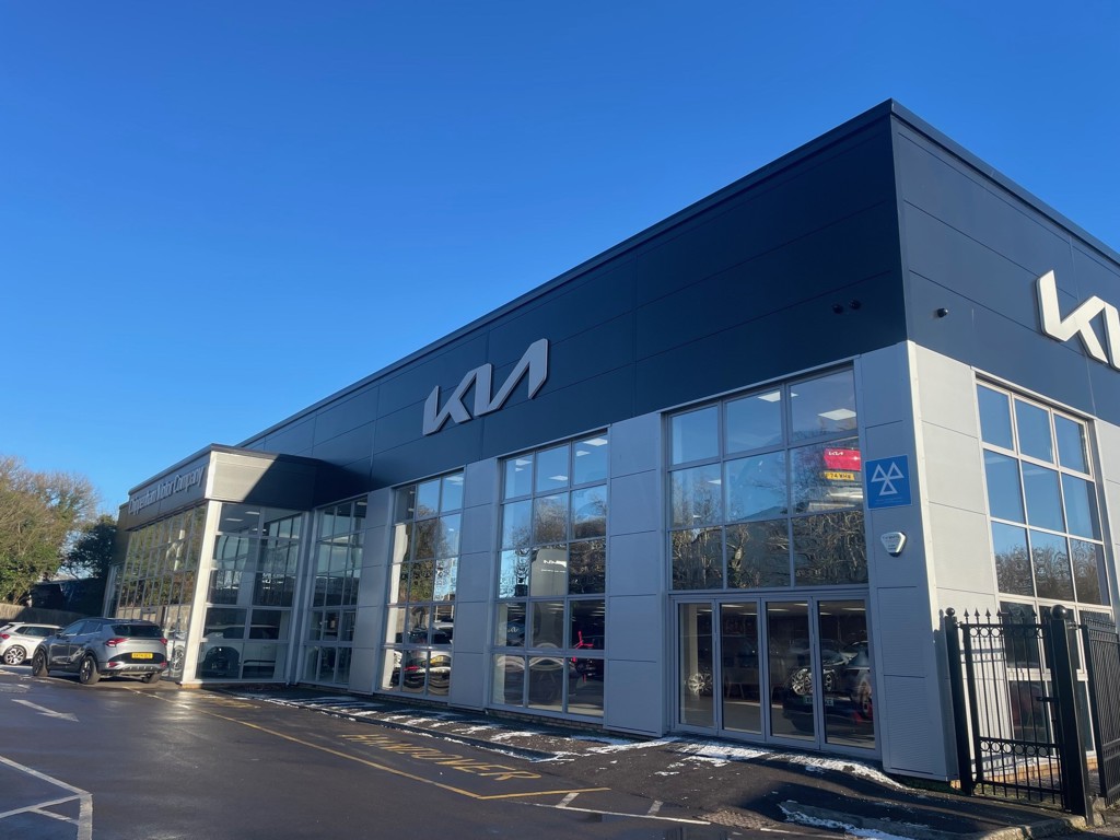 6486 to 9192 Sq Ft, Showroom At Bumpers Way, Bumpers Farm Industrial Estate, SN14 - Available