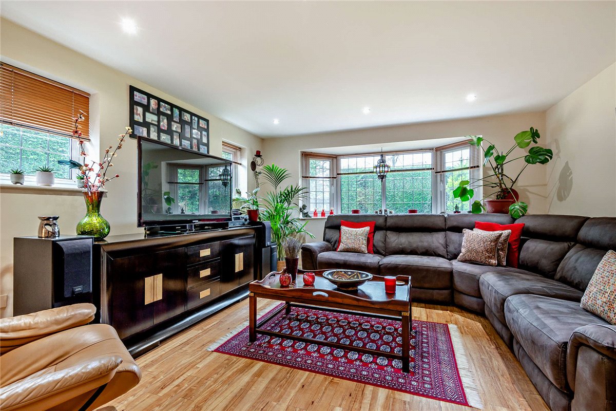 4 bedroom House, Garden Close Lane, Newbury, RG14 - Sold STC, Image 3