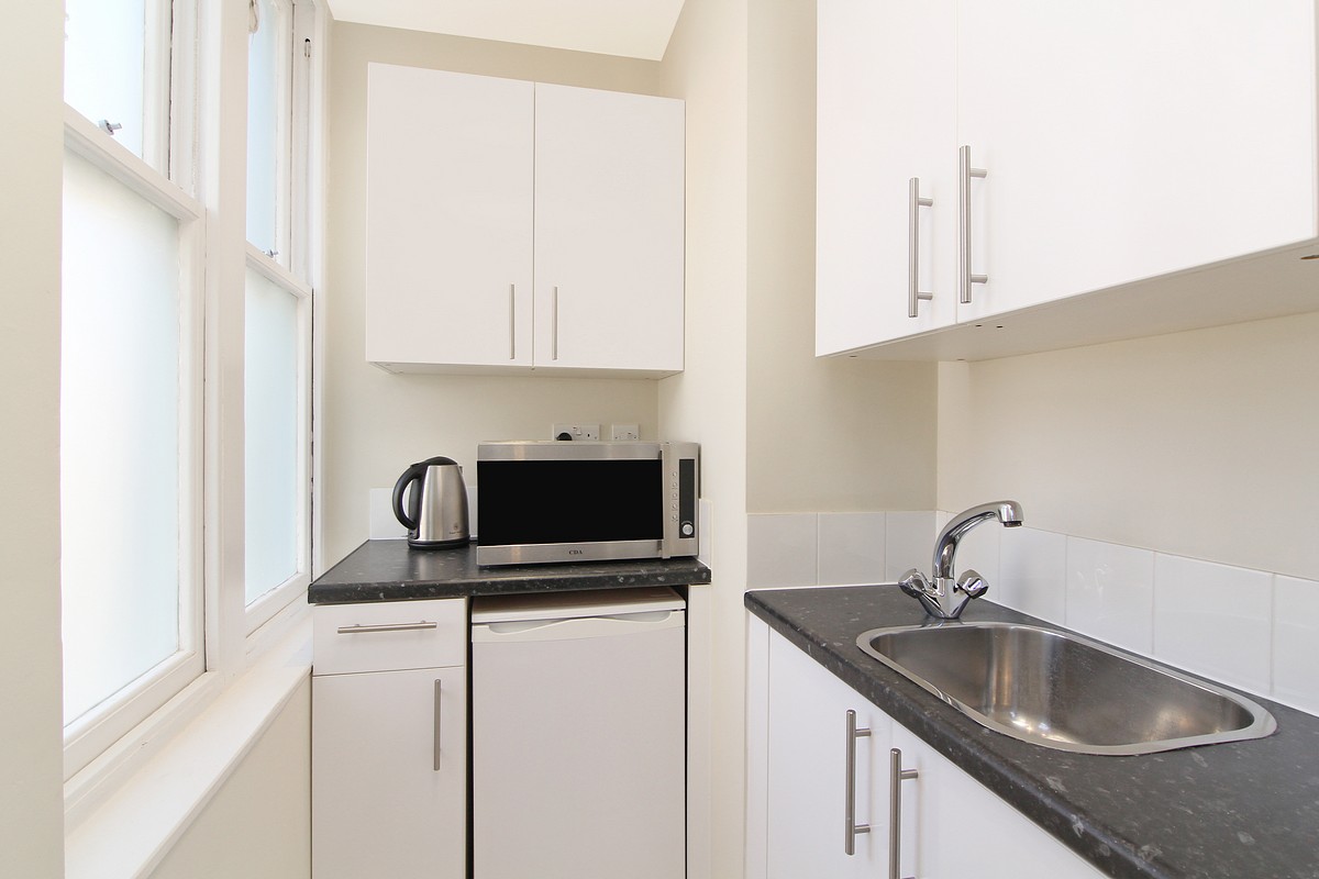 0 bedroom Flat, Hill Street, Mayfair, W1J - Available, Image 3
