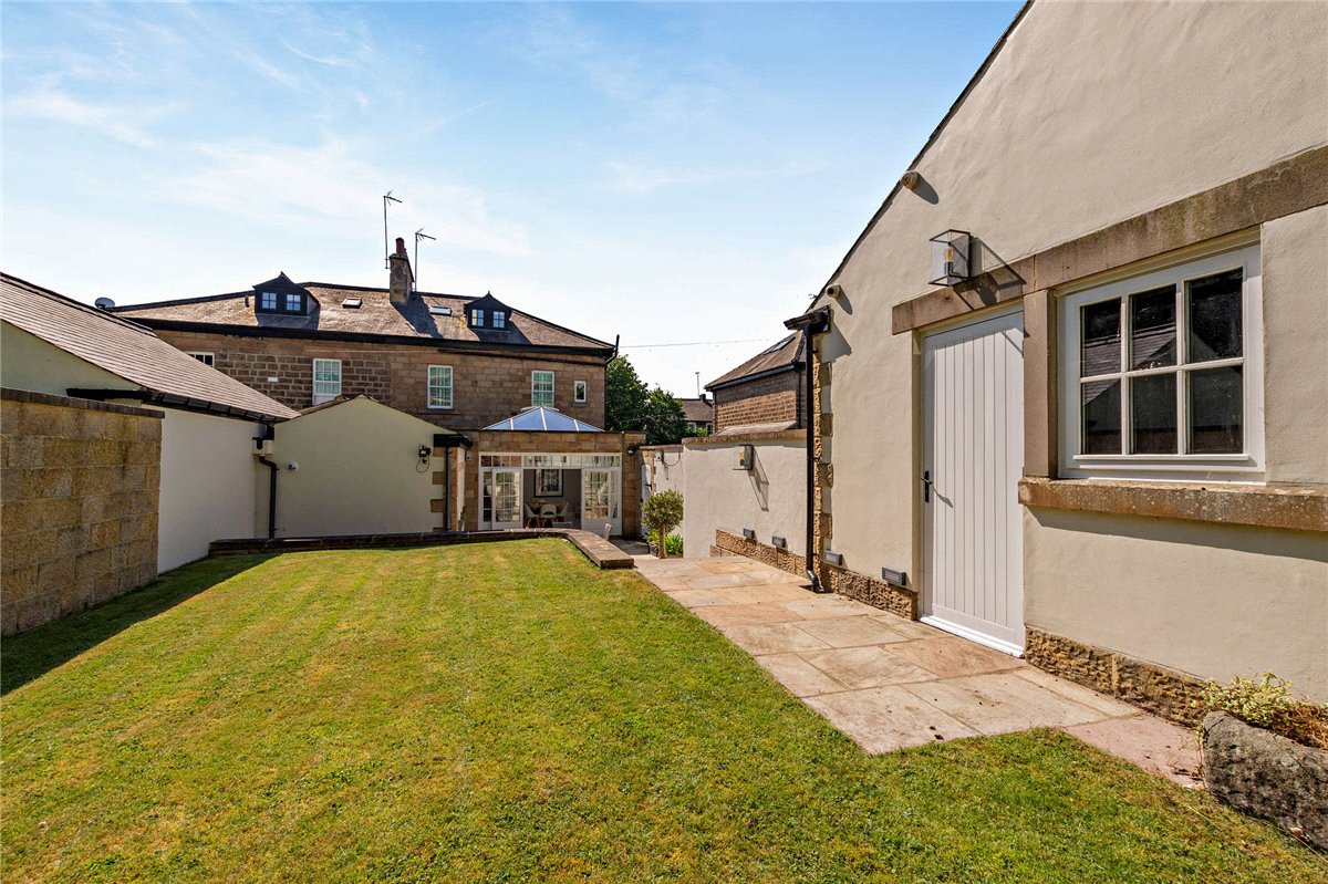 5 bedroom House, Swan Road, Harrogate, HG1 - Available, Image 2