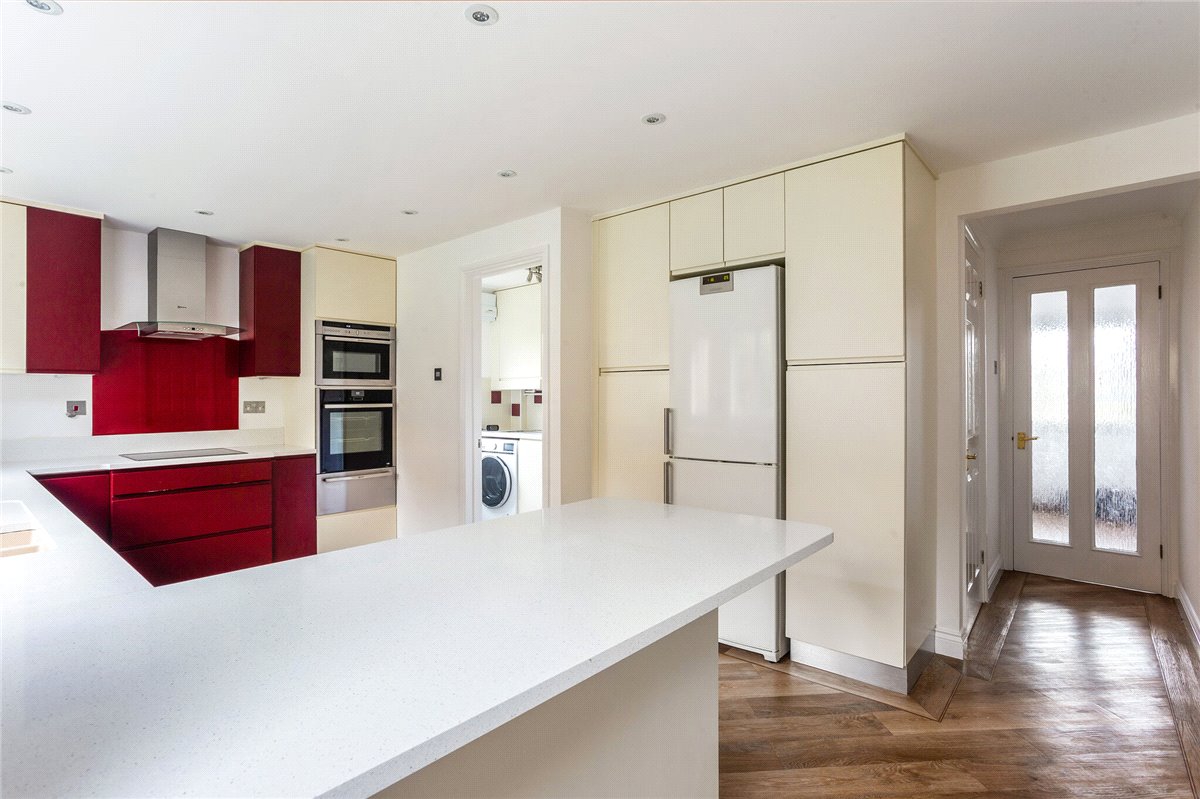 4 bedroom House, Benson Close, Marlborough, SN8 - Let Agreed, Image 20