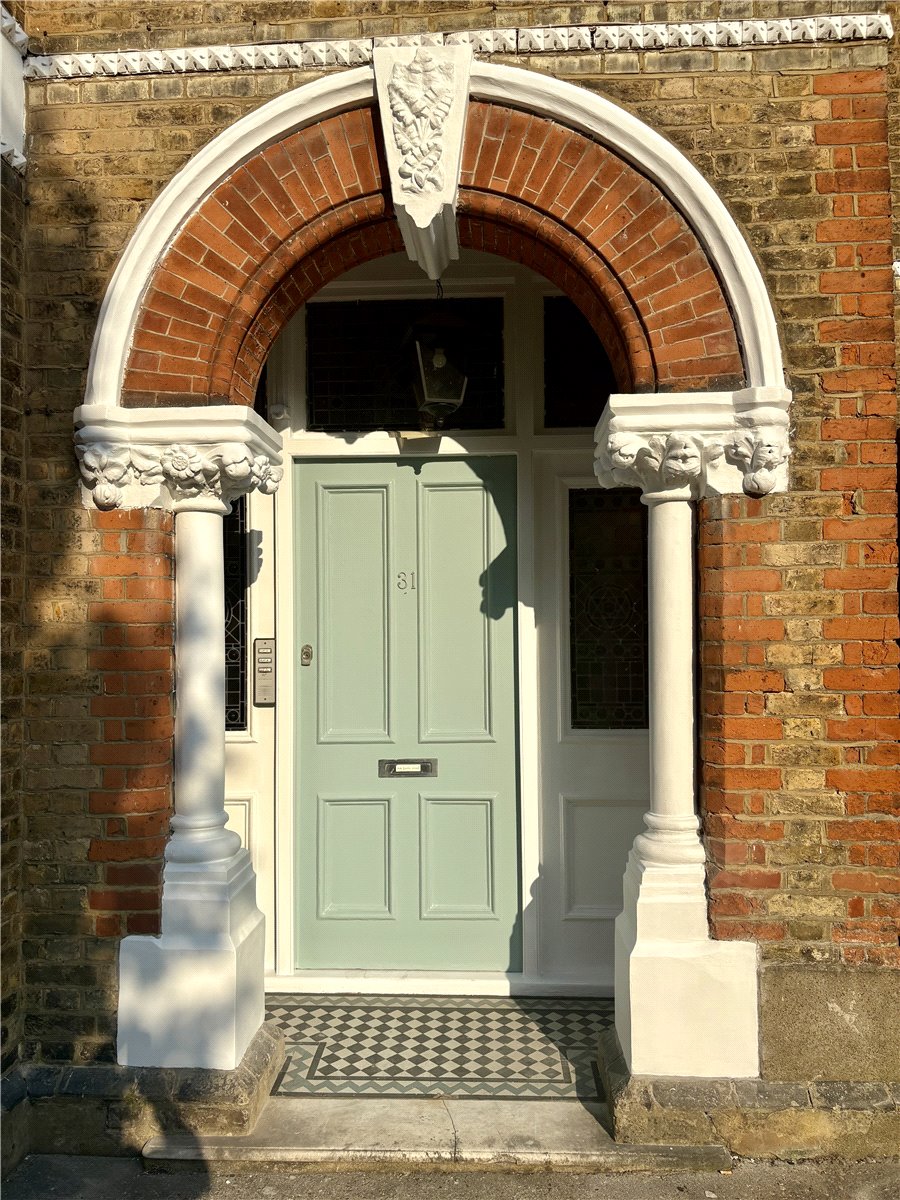 2 bedroom Flat, Earlsfield Road, London, SW18 - Sold STC, Image 1