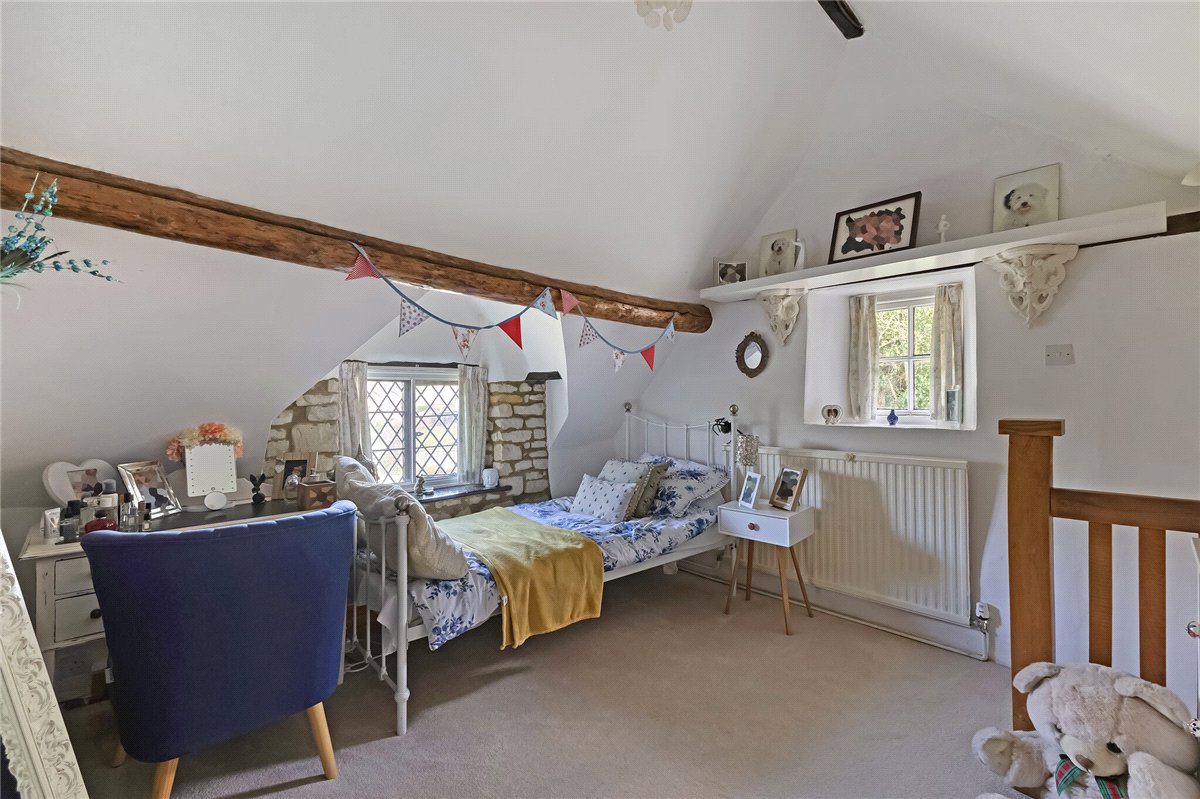 3 bedroom House, Park Lane, Cherhill, SN11 - Available, Image 9