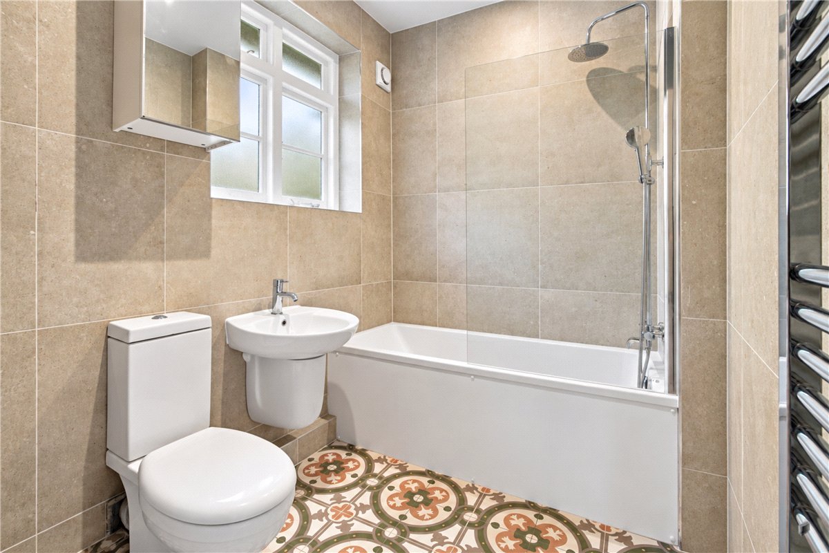 3 bedroom Cottage, Bishops Avenue, London, SW6 - Available, Image 4