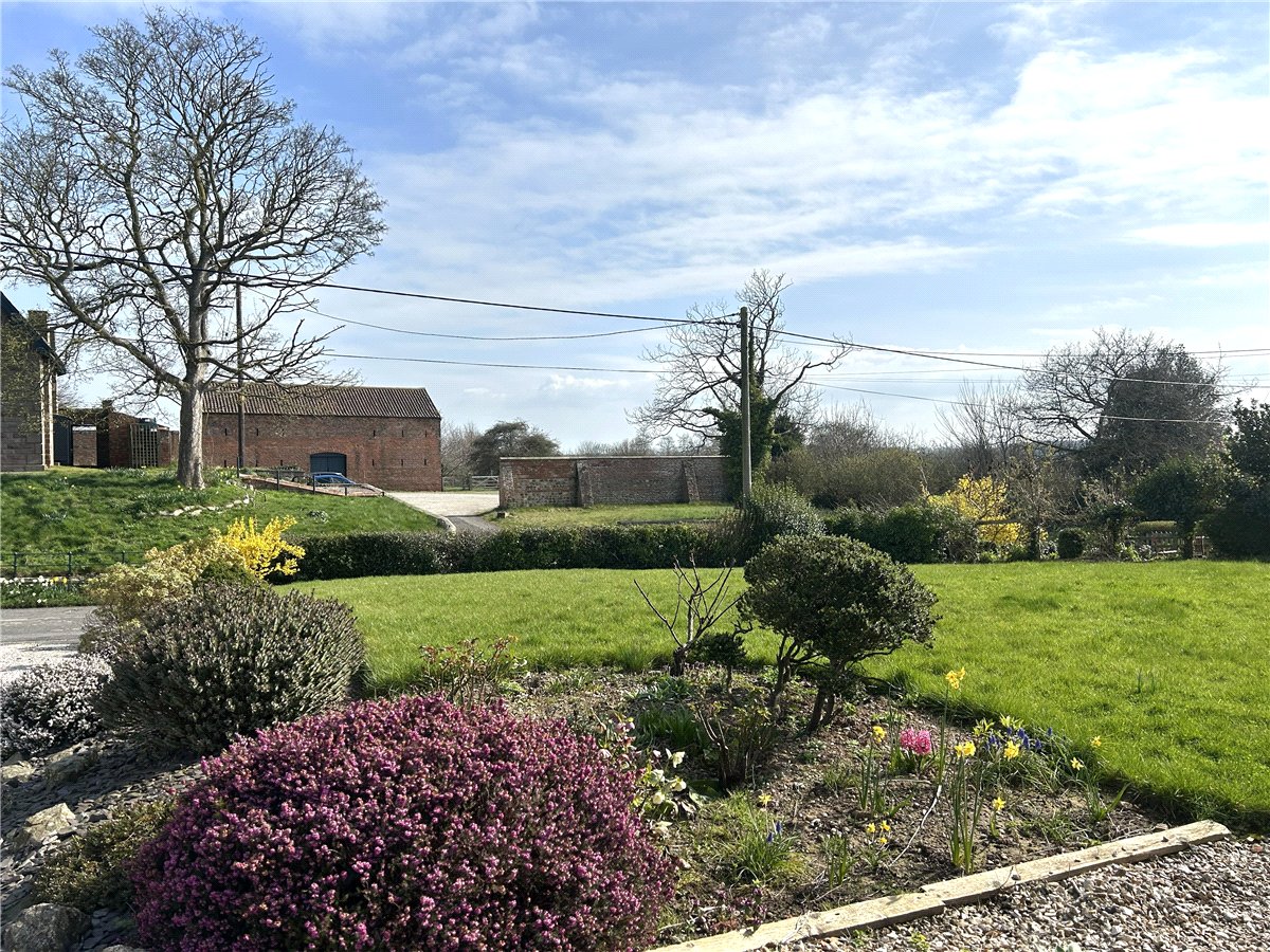 2 bedroom Bungalow, Hunsingore, Wetherby, LS22 - Available, Image 9