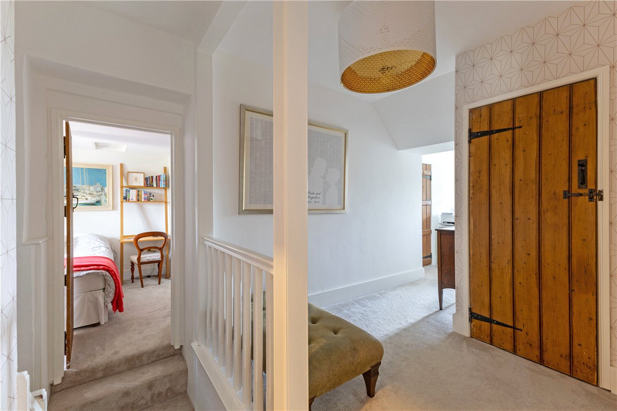 4 bedroom House, Bremhill, Calne, SN11 - Available, Image 9
