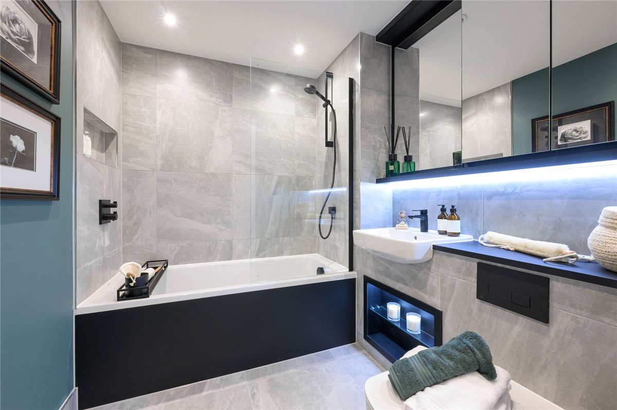 1 bedroom Flat, Eddington Avenue, Cambridge, CB3 - Available, Image 5