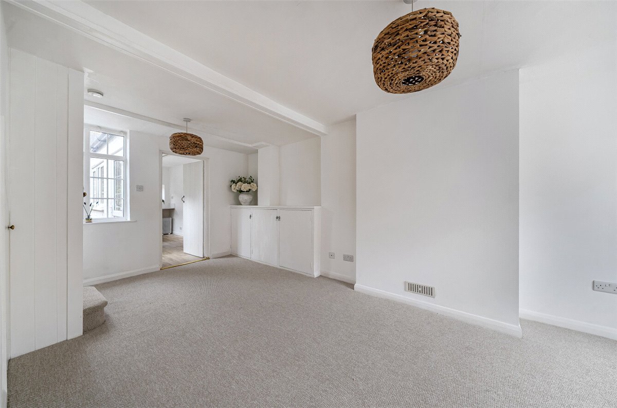 2 bedroom House, London Road, Marlborough, SN8 - Sold, Image 10