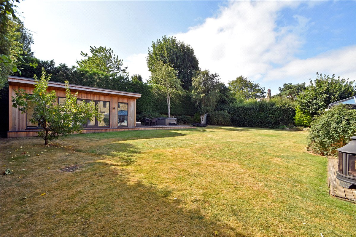 5 bedroom House, Maple Gardens, Bardsey, LS17 - Available, Image 18
