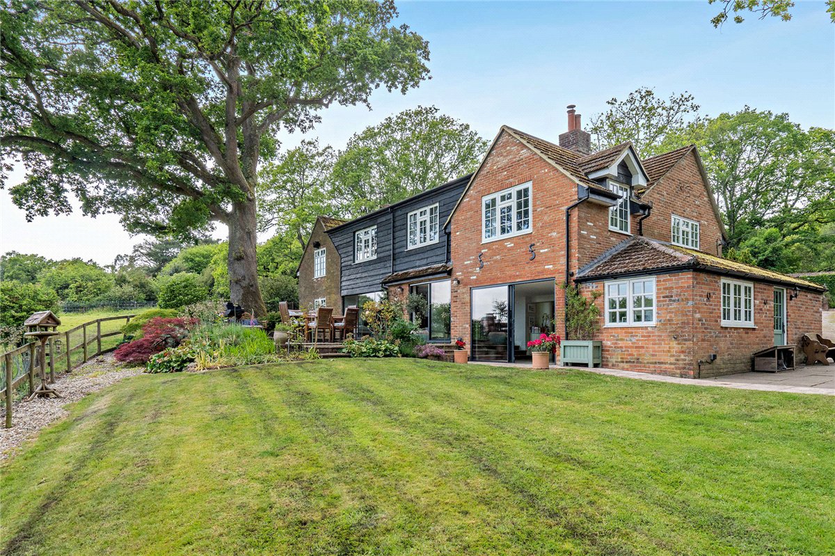 5 bedroom House, Crookham Common, Thatcham, RG19 - Available, Image 28