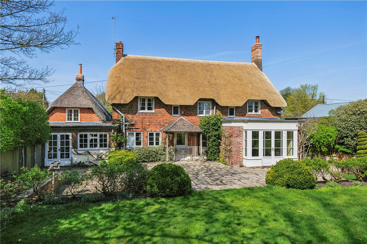 5 bedroom House, The Street, Marden, SN10 - Available, Image 1
