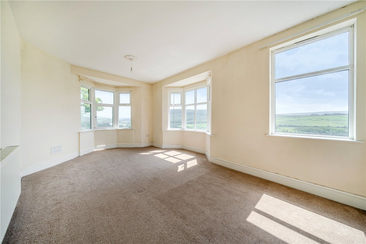 4 bedroom House, Woodhead Road, Tintwistle, SK13 - Available, Image 7