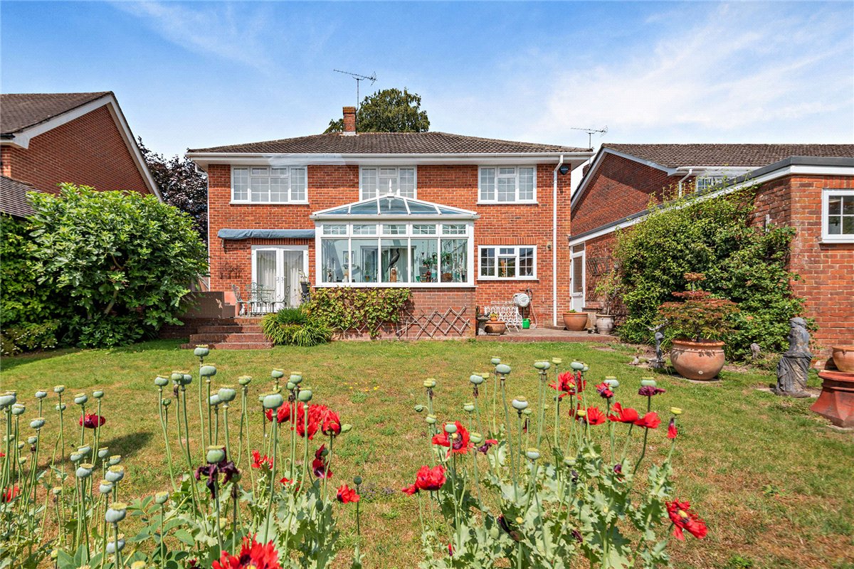 4 bedroom House, Edgar Road, Winchester, SO23 - Available, Image 11
