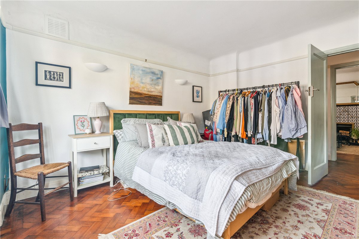 1 bedroom Flat, Hendham Road, London, SW17 - , Image 5