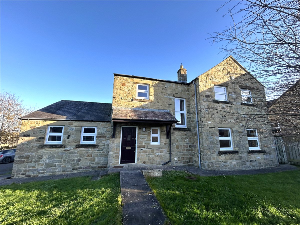 4 bedroom House, The Springs, Middleham, DL8 - Available