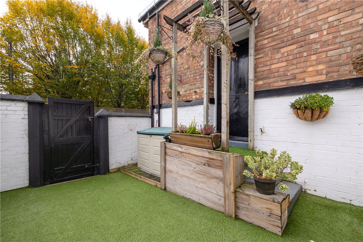 4 bedroom Maisonette, Strickland Row, Earlsfield, SW18 - Available, Image 5