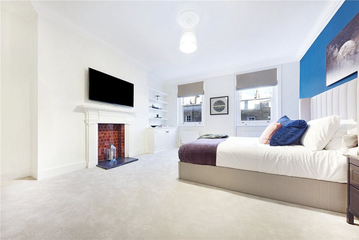 4 bedroom Flat, Harley Street, Marylebone, W1G - Available, Image 1
