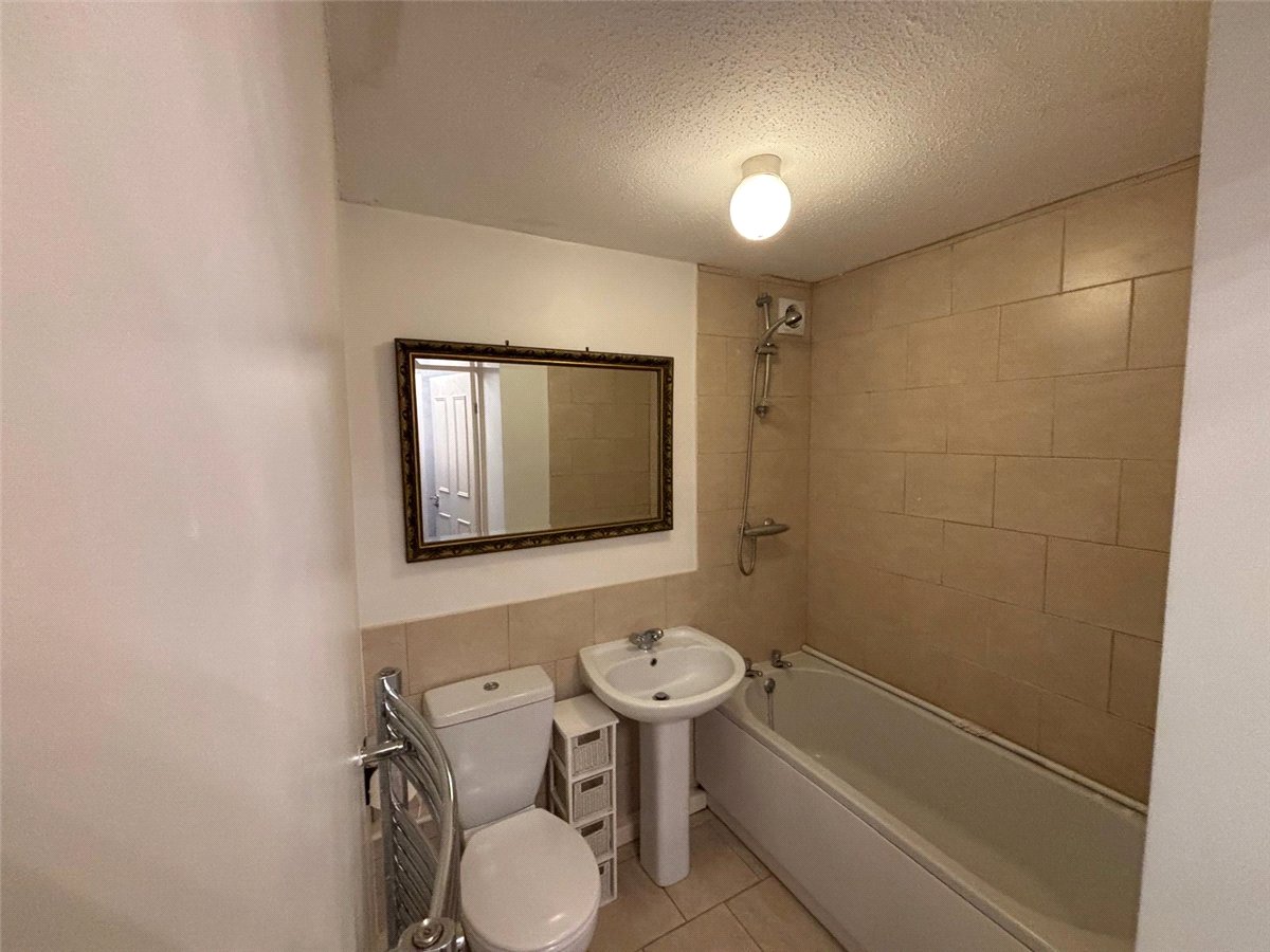 1 bedroom Flat, Lichfield Grove, Harrogate, HG3 - Available, Image 1