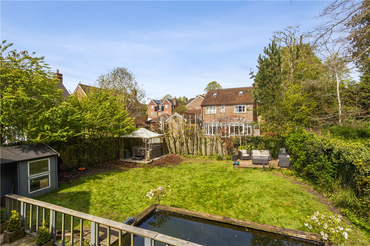 6 bedroom House, Kelham Gardens, Marlborough, SN8 - Available, Image 16